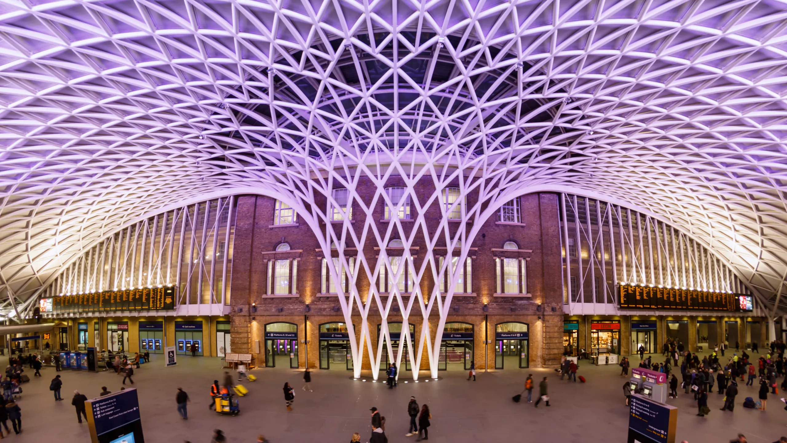 Affordable Luggage Storage Close to St Pancras Station